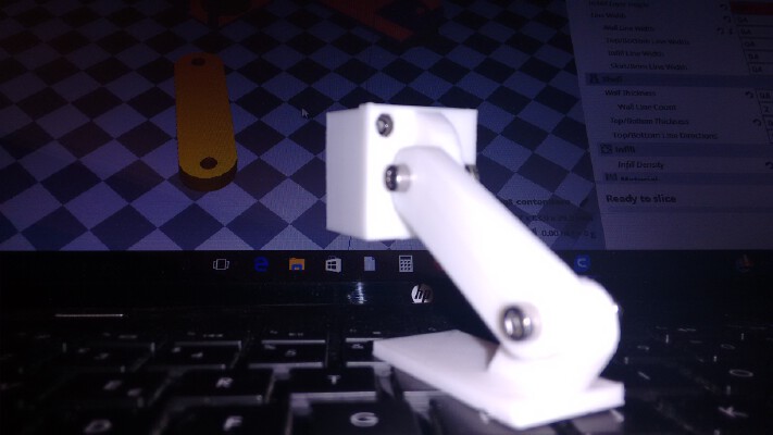 SQ8 bracket | 3d print model