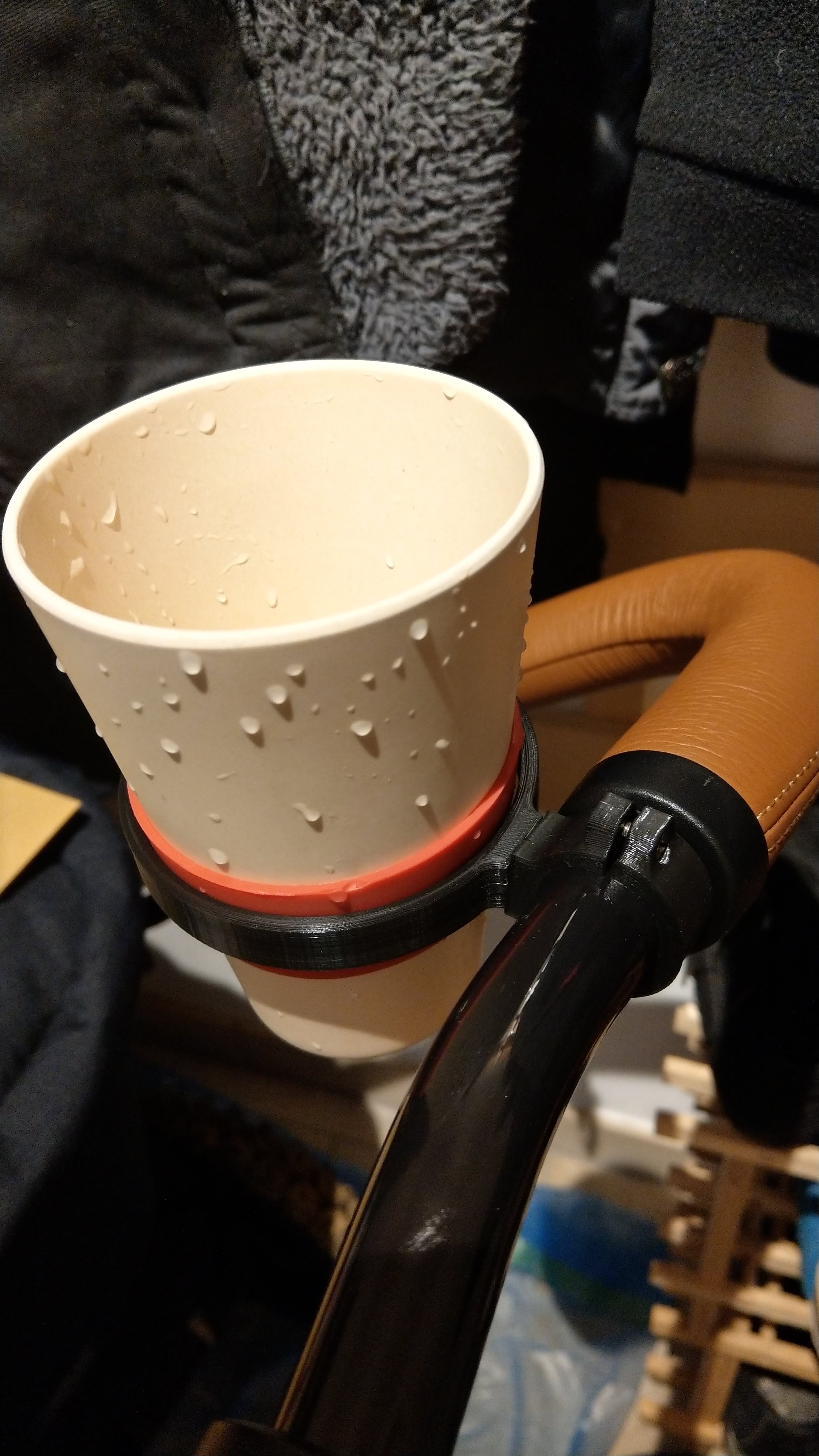 Cup holder for emaljunga stroller
