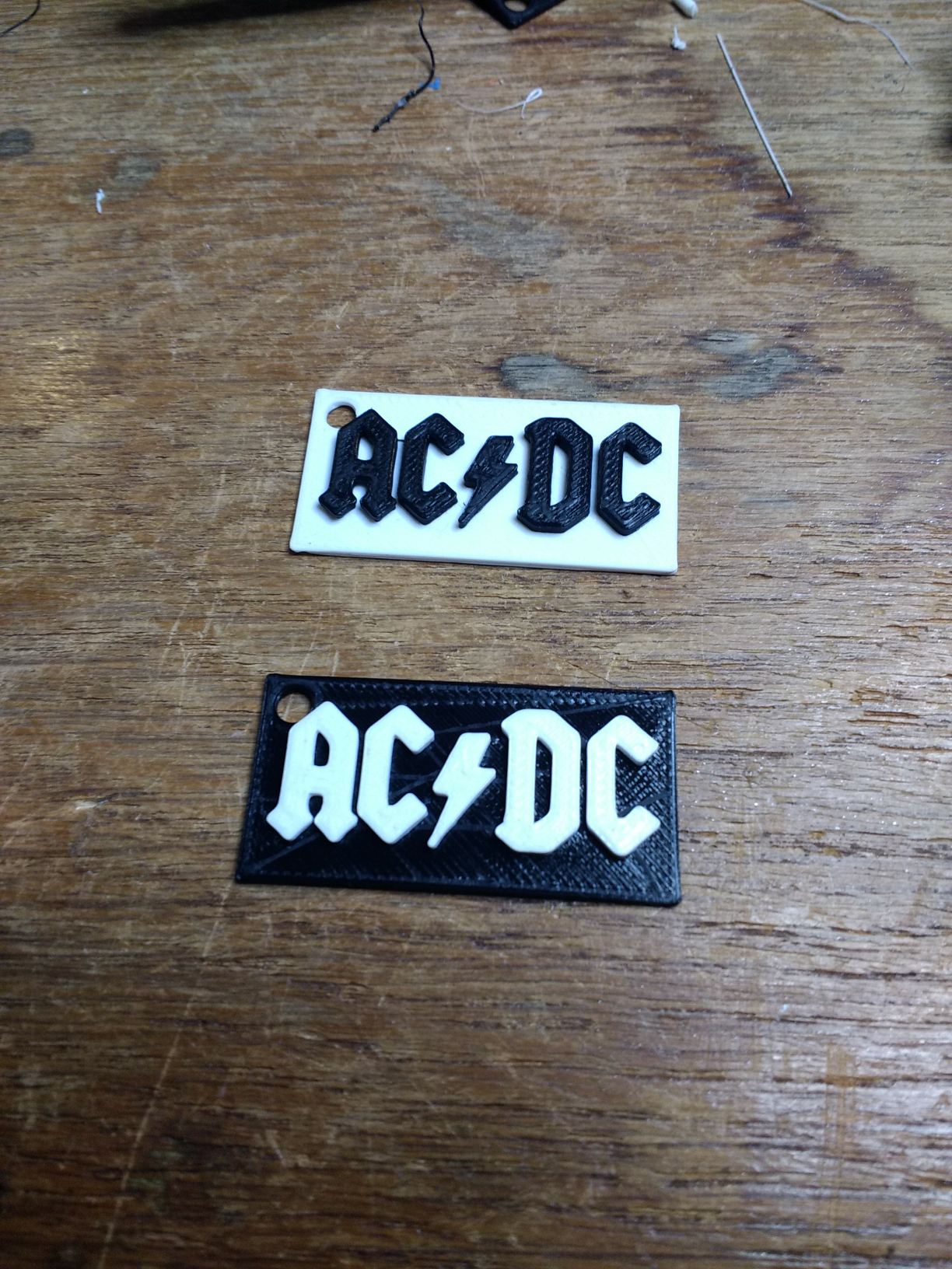 AC_DC Logo Keyring