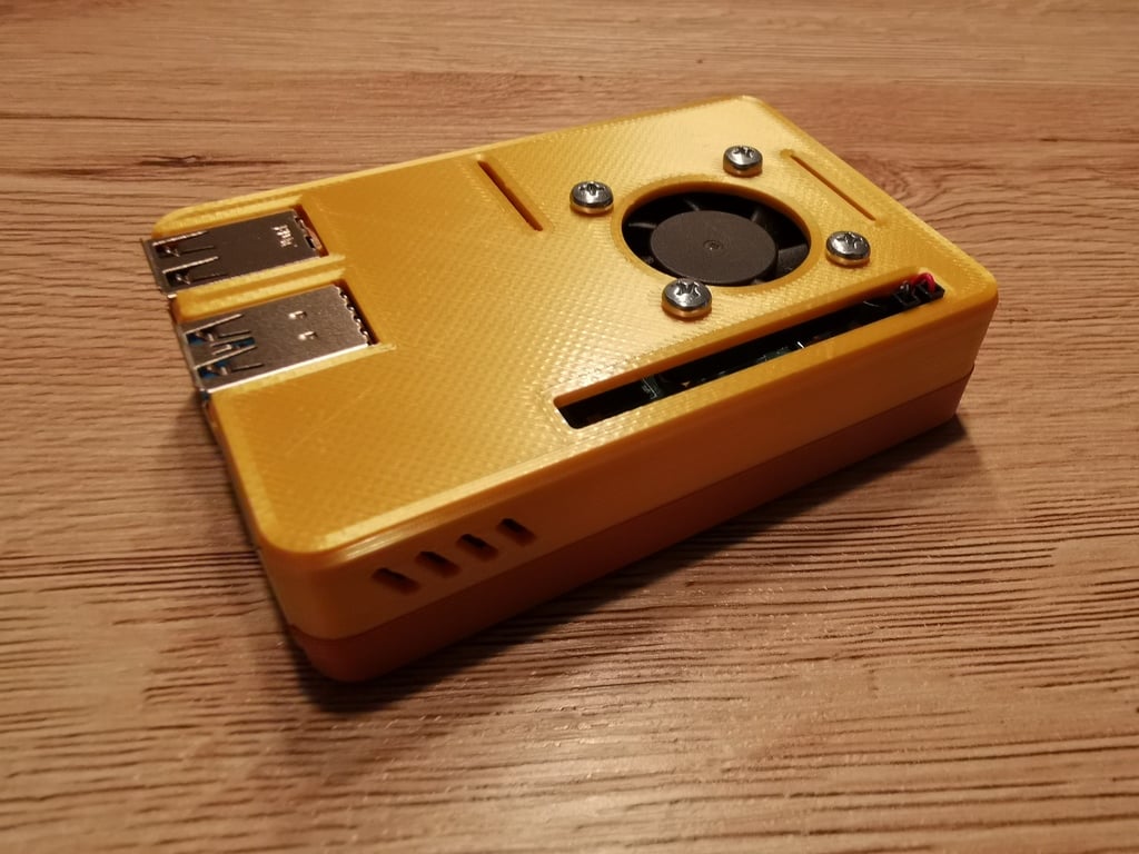 Raspberry Pi 4 snap fit case with 30mm Fan