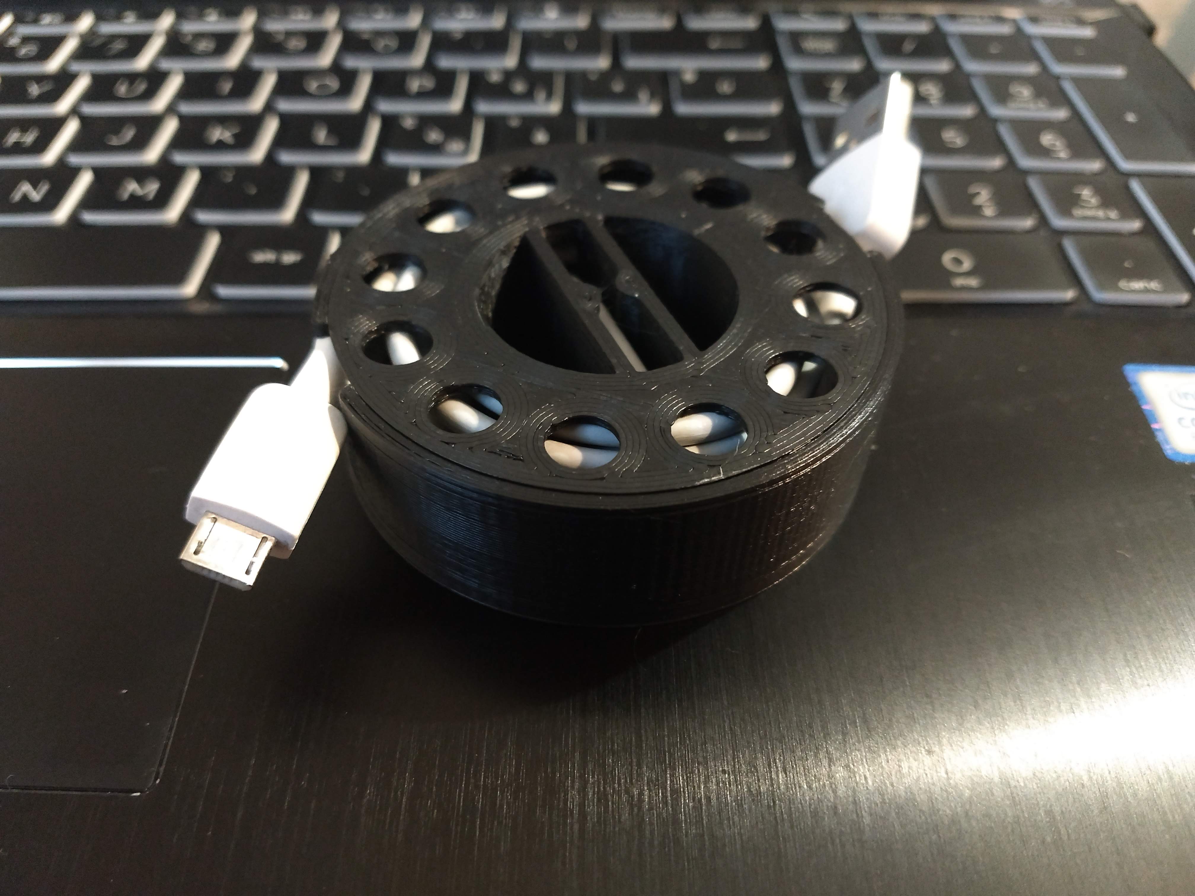 Simple Cable Roller
