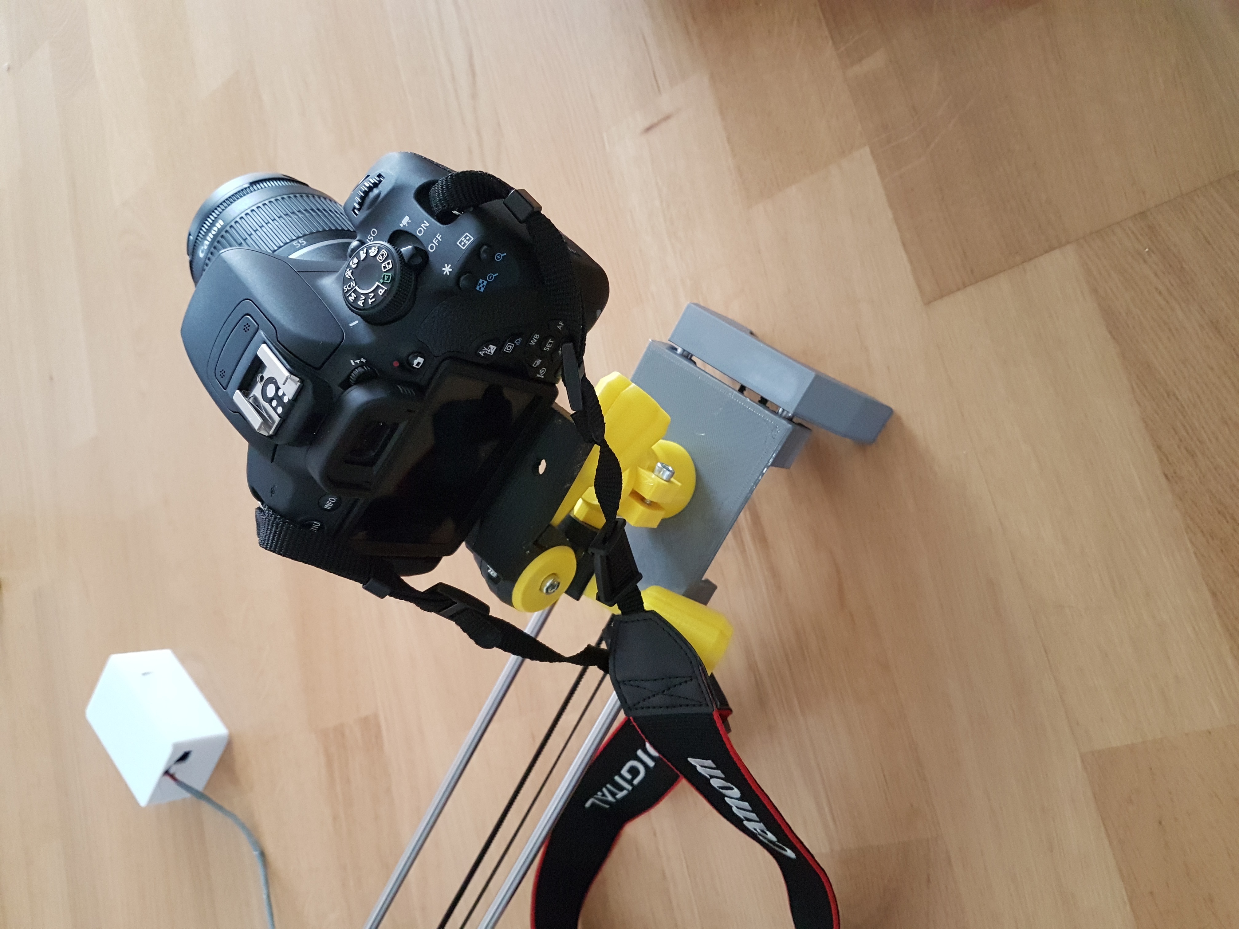 Cam-Slider