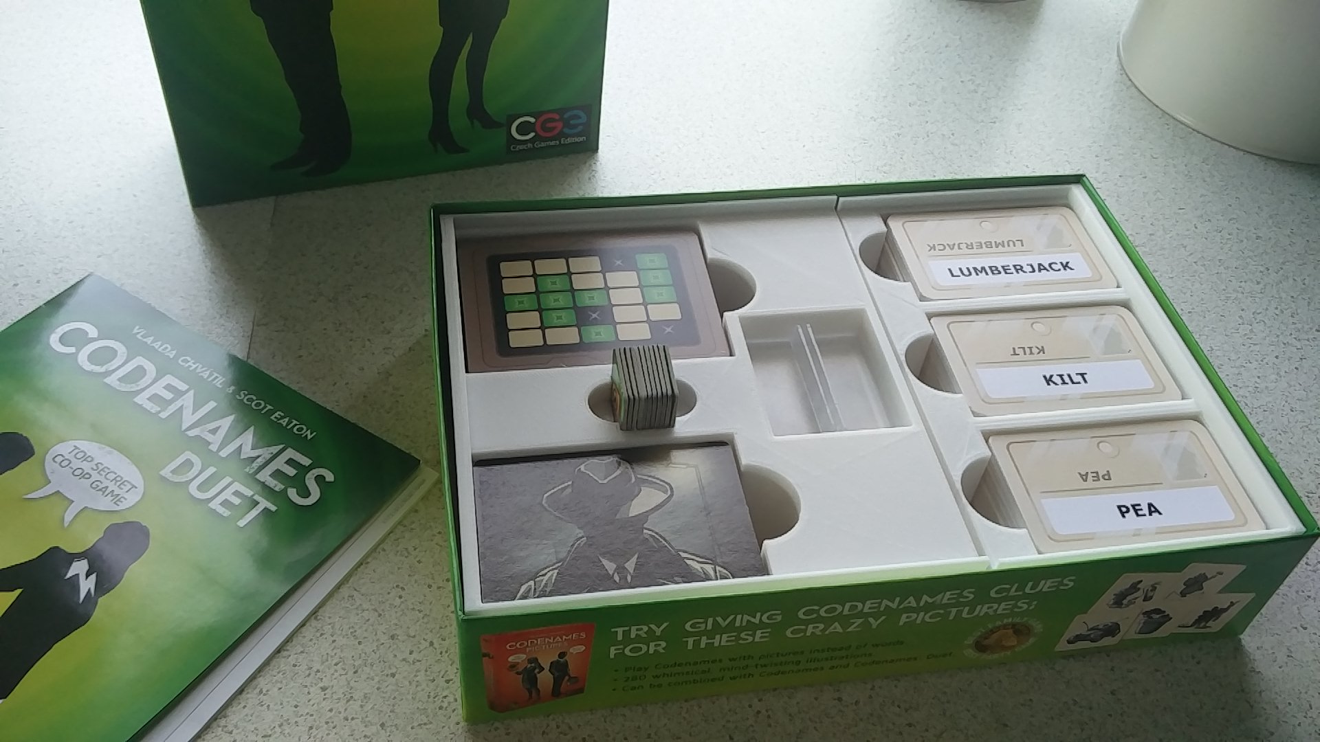 Codenames Duet box organizer