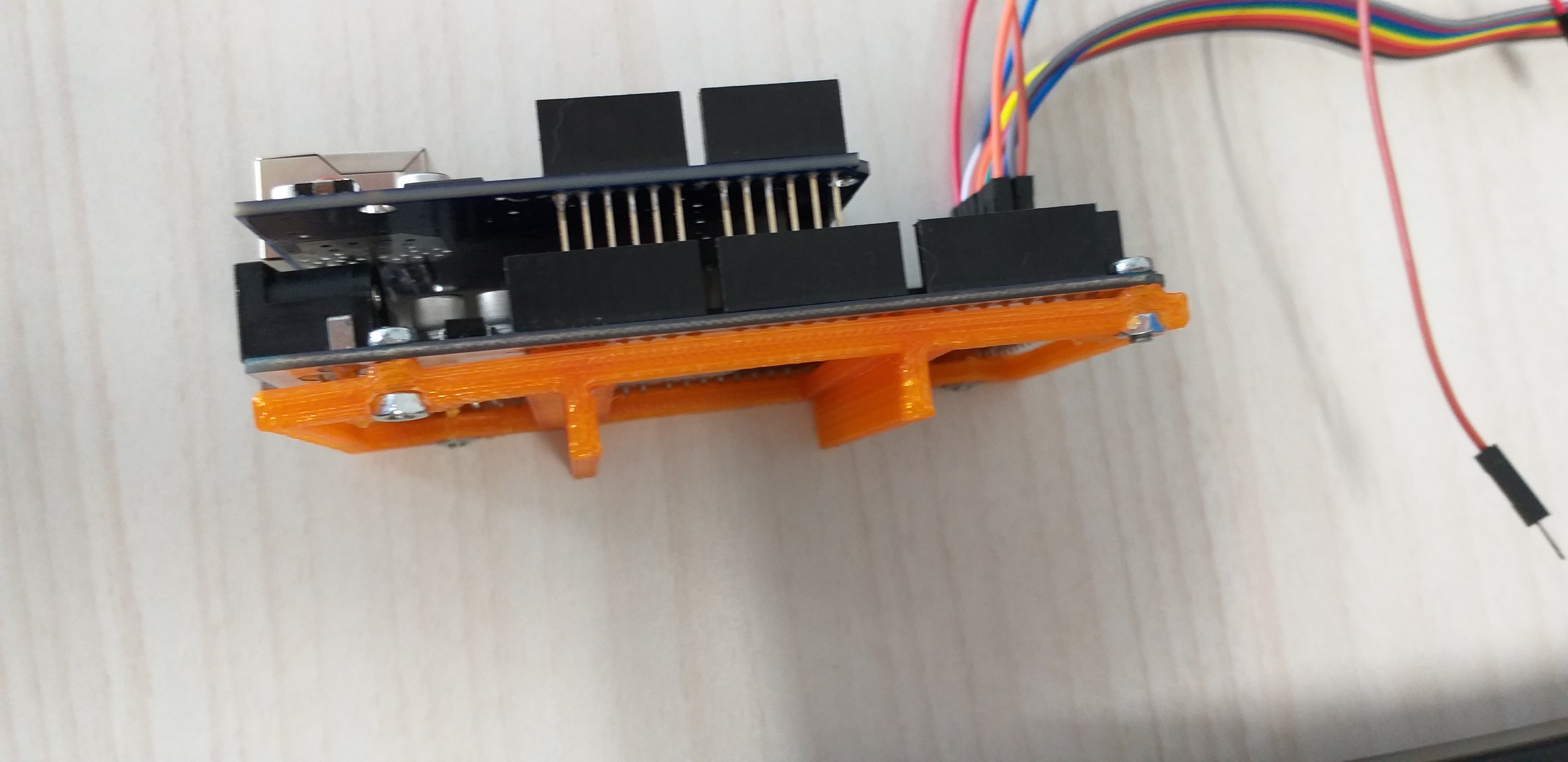 Arduino Mega 2560 Din Rail 3.5 x 7.5 mm mounting