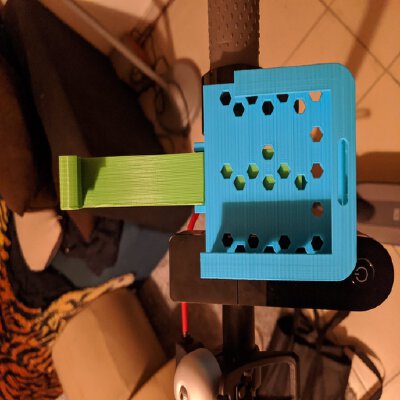 Pixel 3 phone holder with flip case M365 | 3d print model