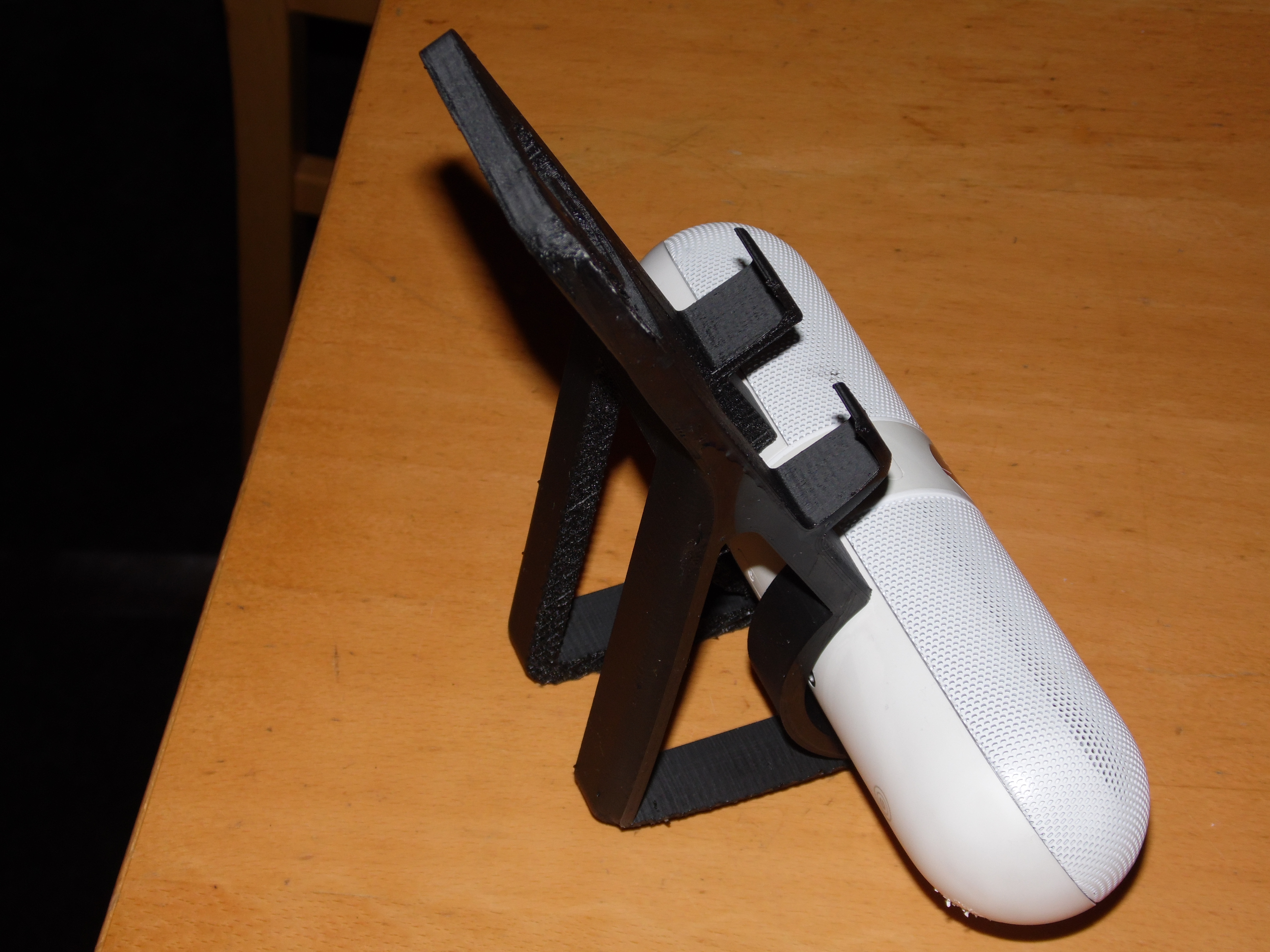 Beats Pill Holder
