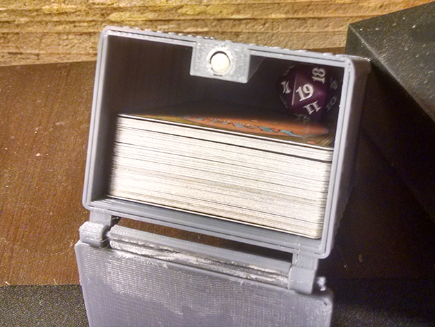 MTG Magnetic Deck Box