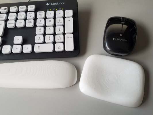 Wrist Rest for keyboard & mouse | 3d print model