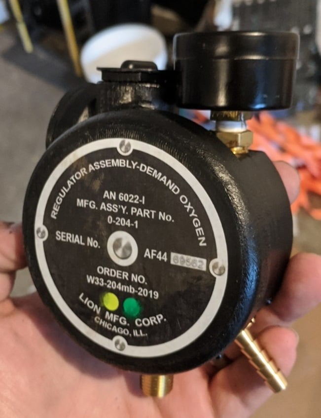 AD-1876 Oxygen Regulator