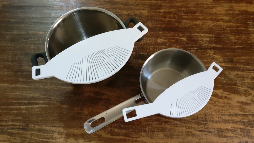 Handy Pasta Strainer