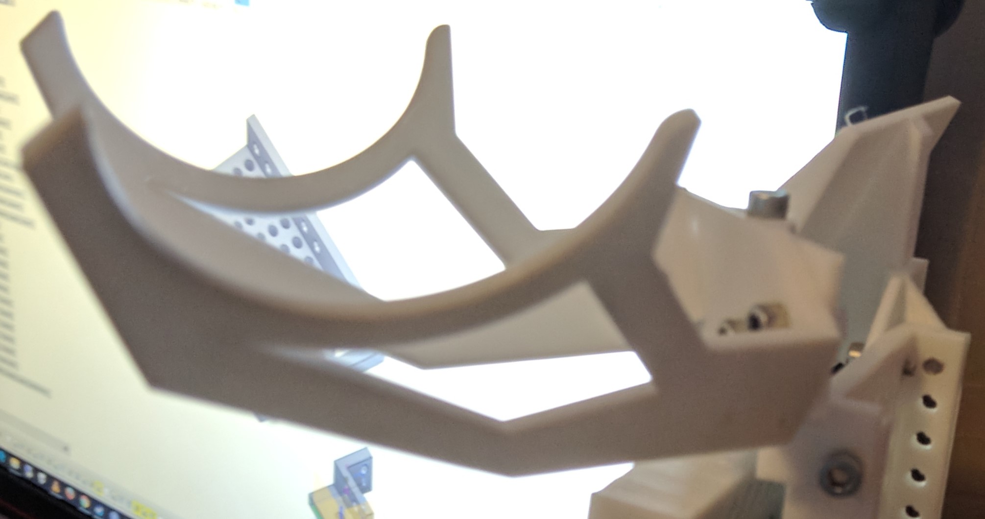 AKG K7XX headphone holder
