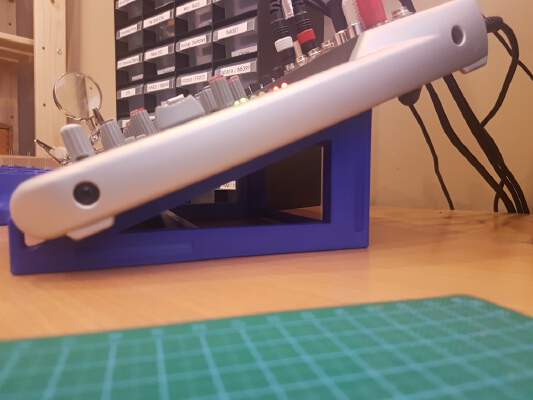 Behringer Mixer Stand | 3d print model