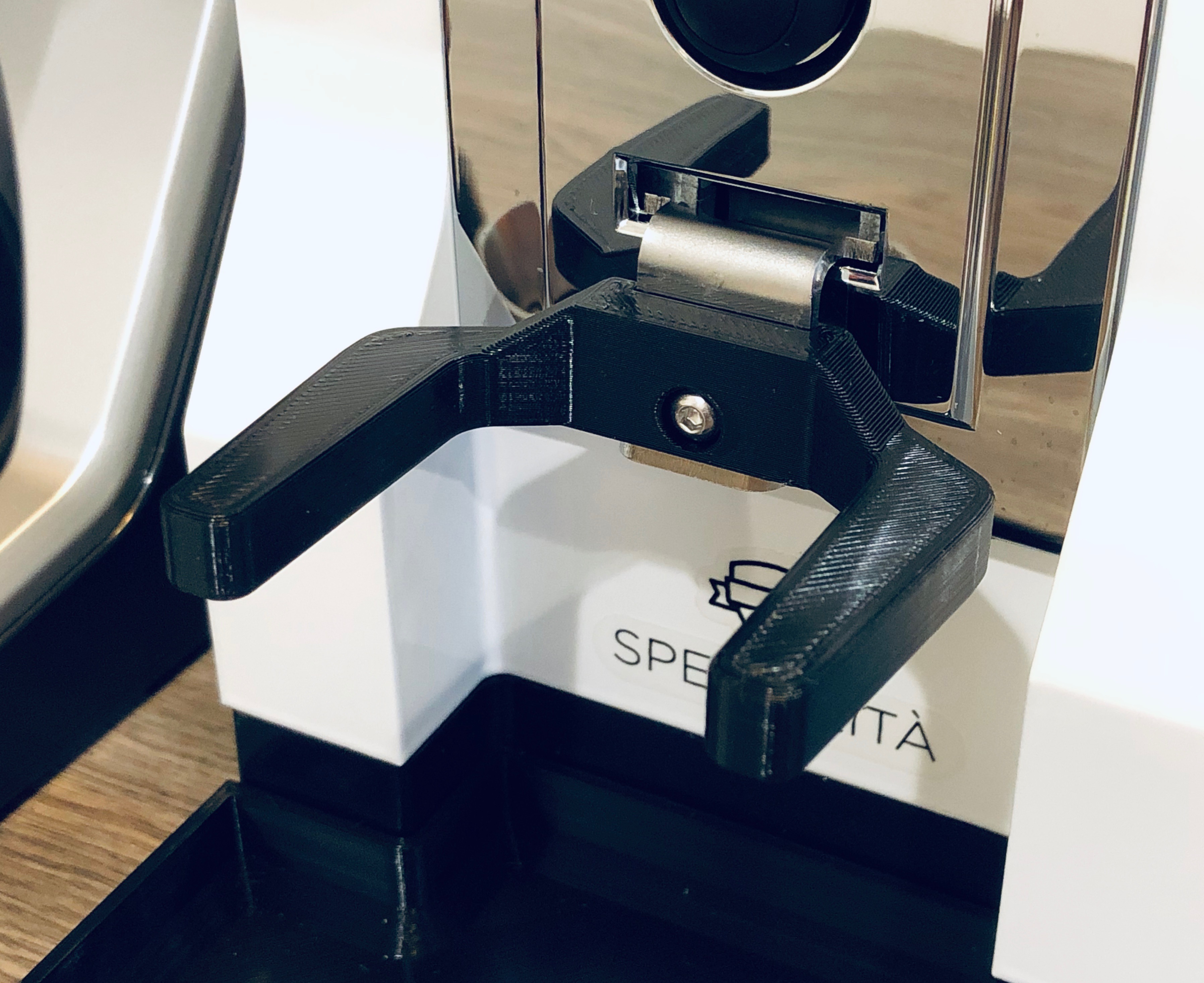 Portafilter holder for Eureka mignon coffee grinder