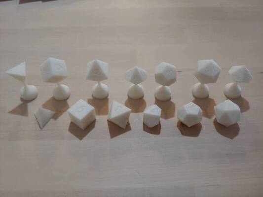 7 Piece Sharp Edged Dice Set (With and Without Sprues) | 3d print model