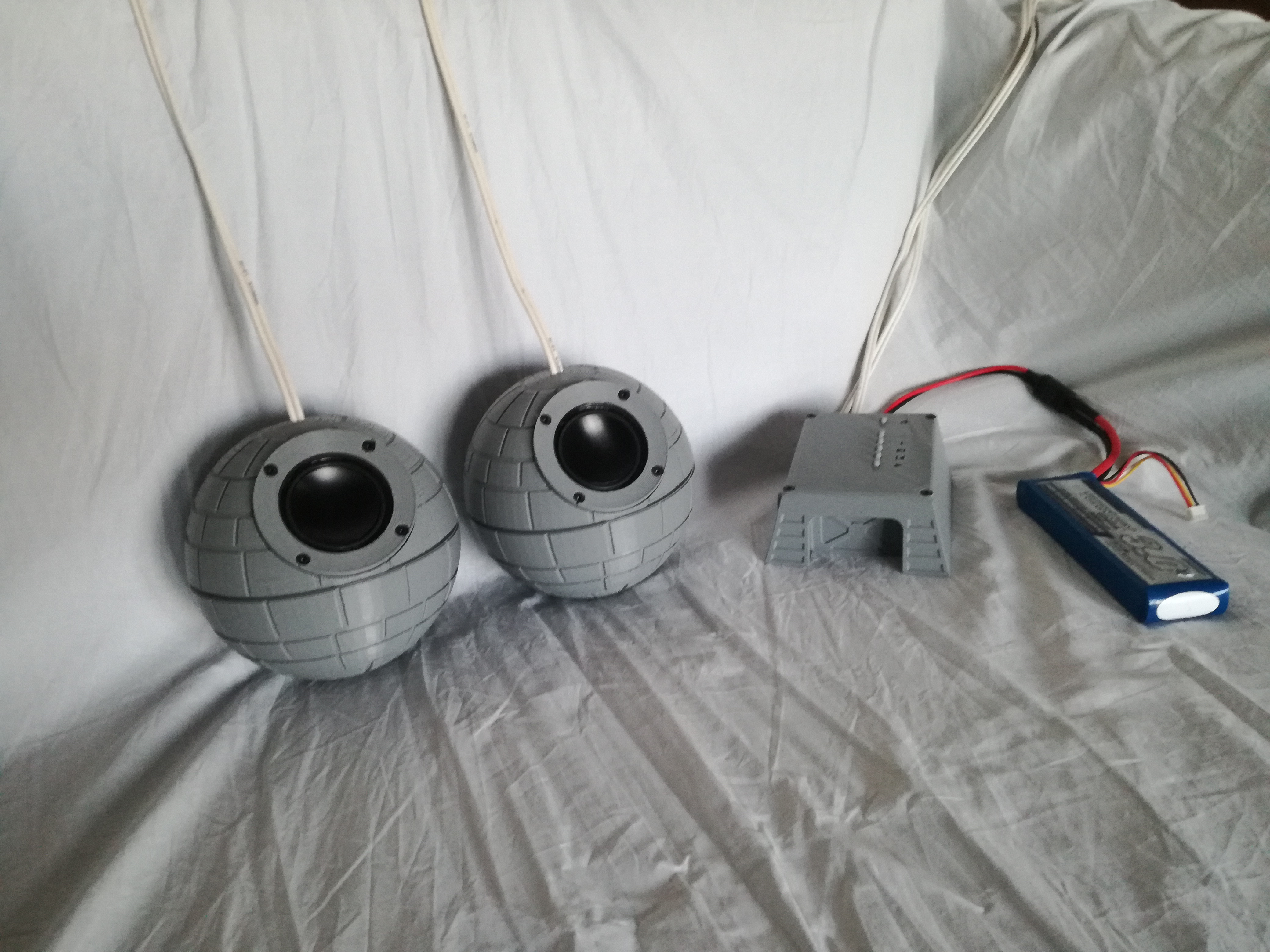 Endor amplifier housing and Nomoon speaker