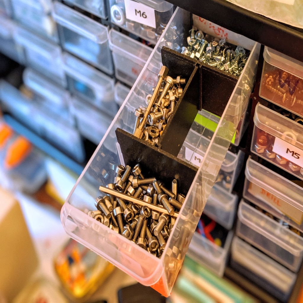 Drawer divider for Stanley cabinets