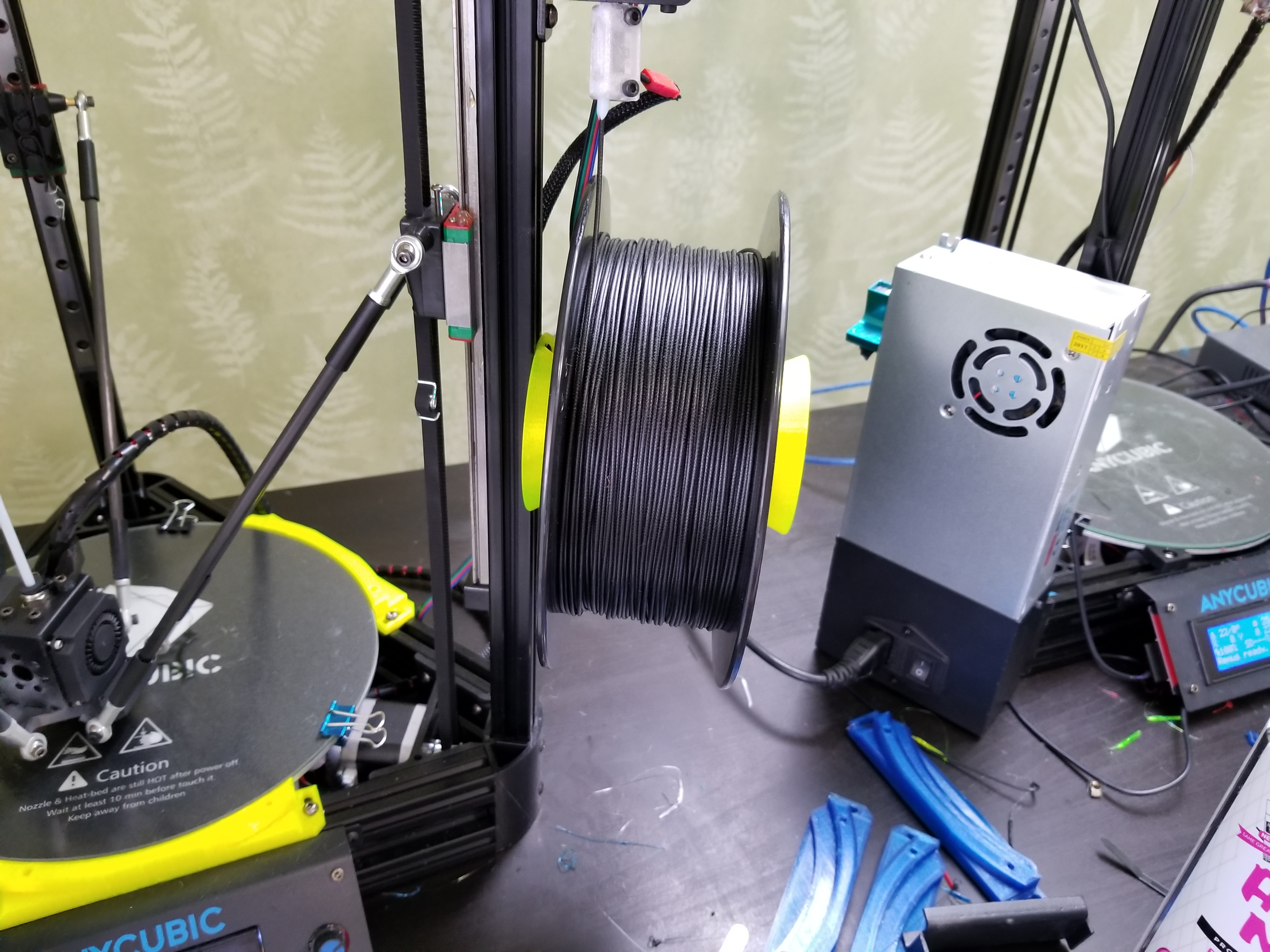 Large Anti-Wobble Spool Holder