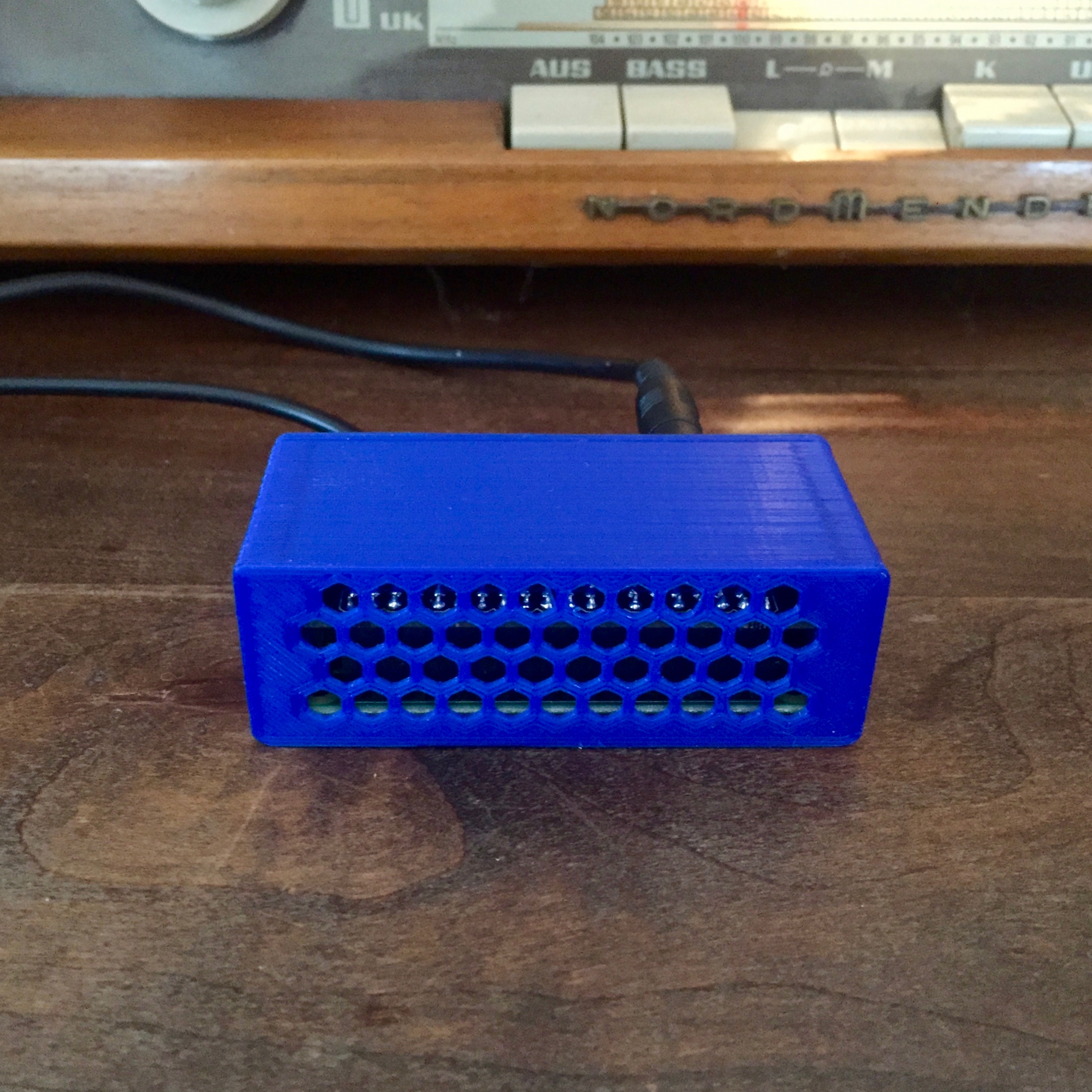 Raspberry Pi Zero W with pHAT DAC Enclosure