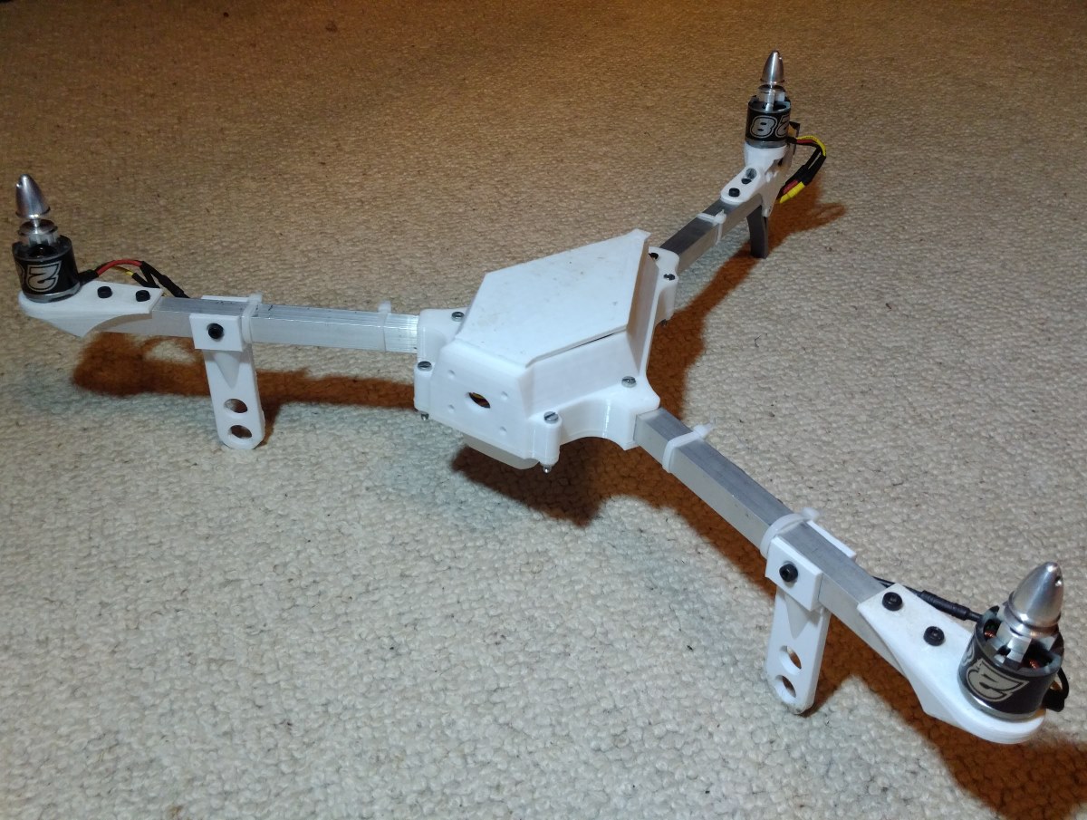 Folding Tricopter (WIP)