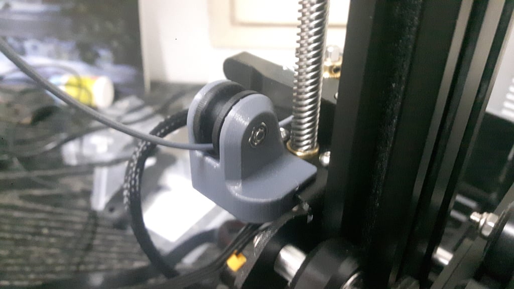 Ender3_CR10 filament guide using roller