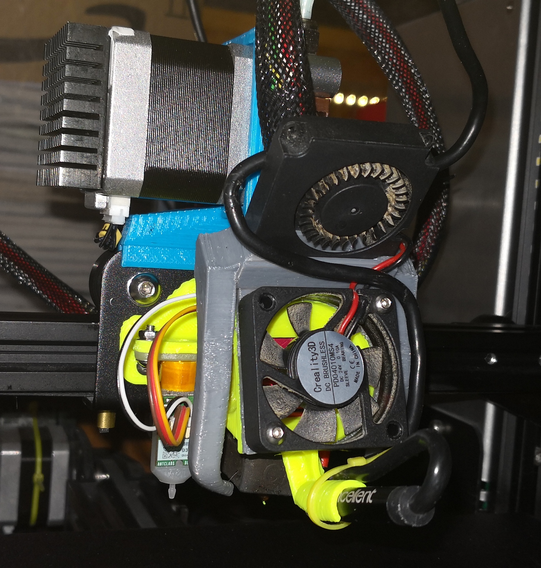 Minimalistic Ender 3 fan mount