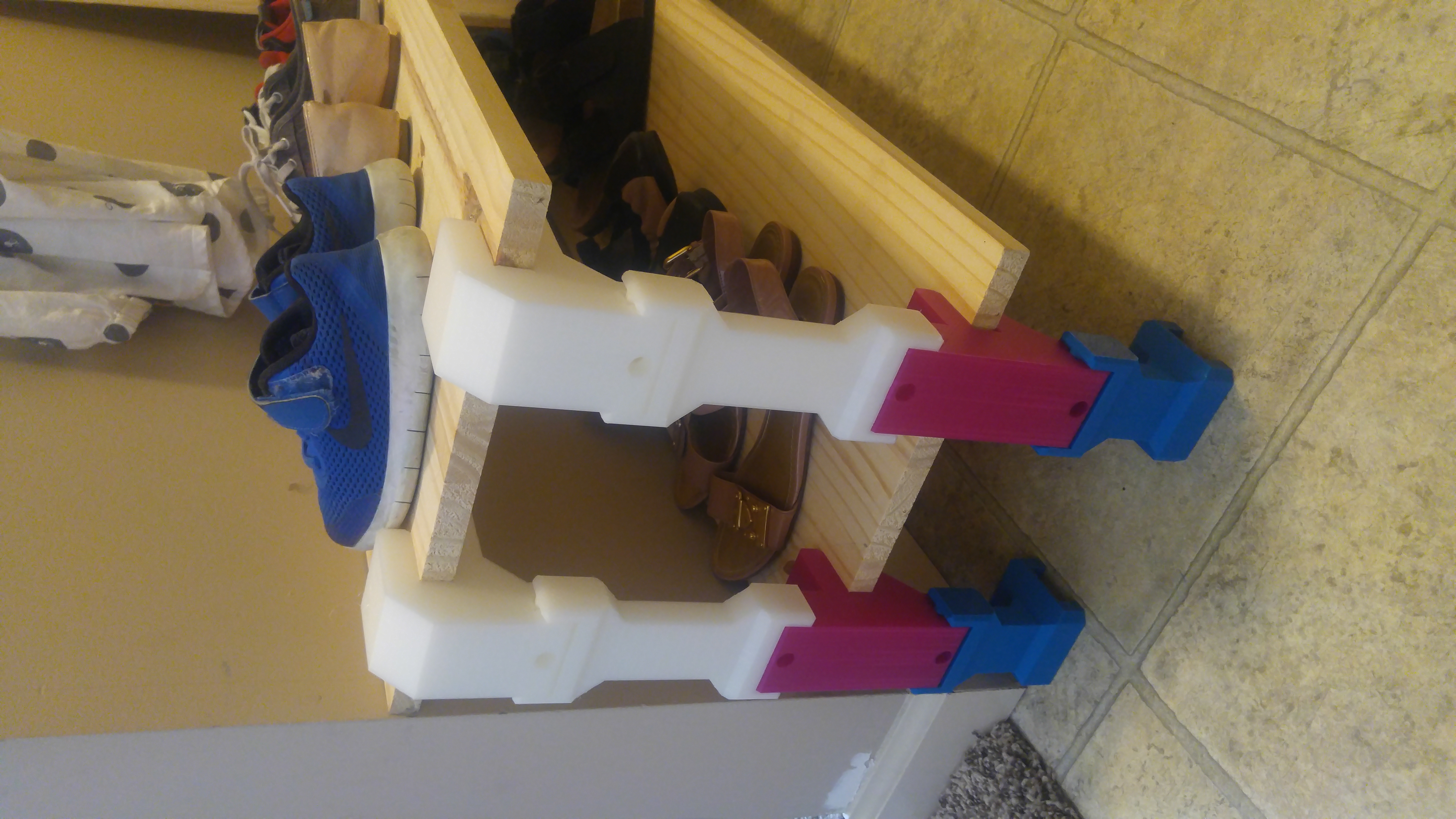 Shoe rack