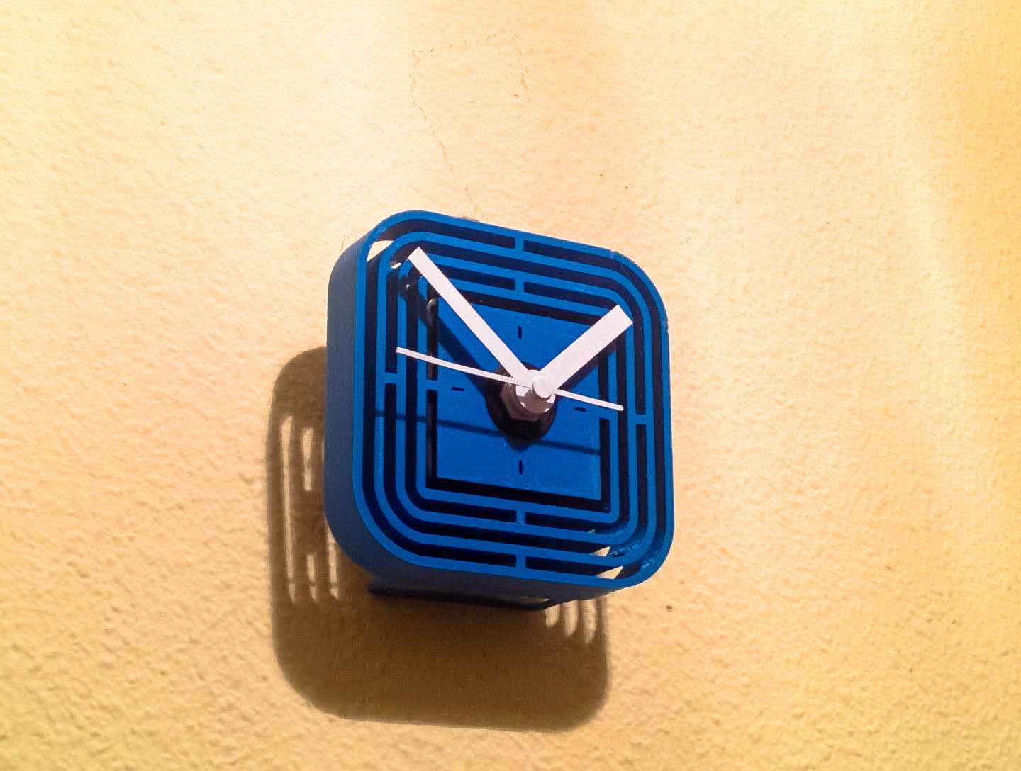 The Impossible Labyrinth Clock