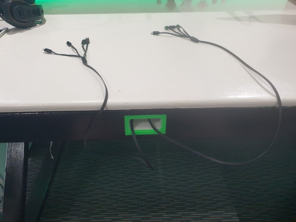 Flush Mount Retractable Charger Panel