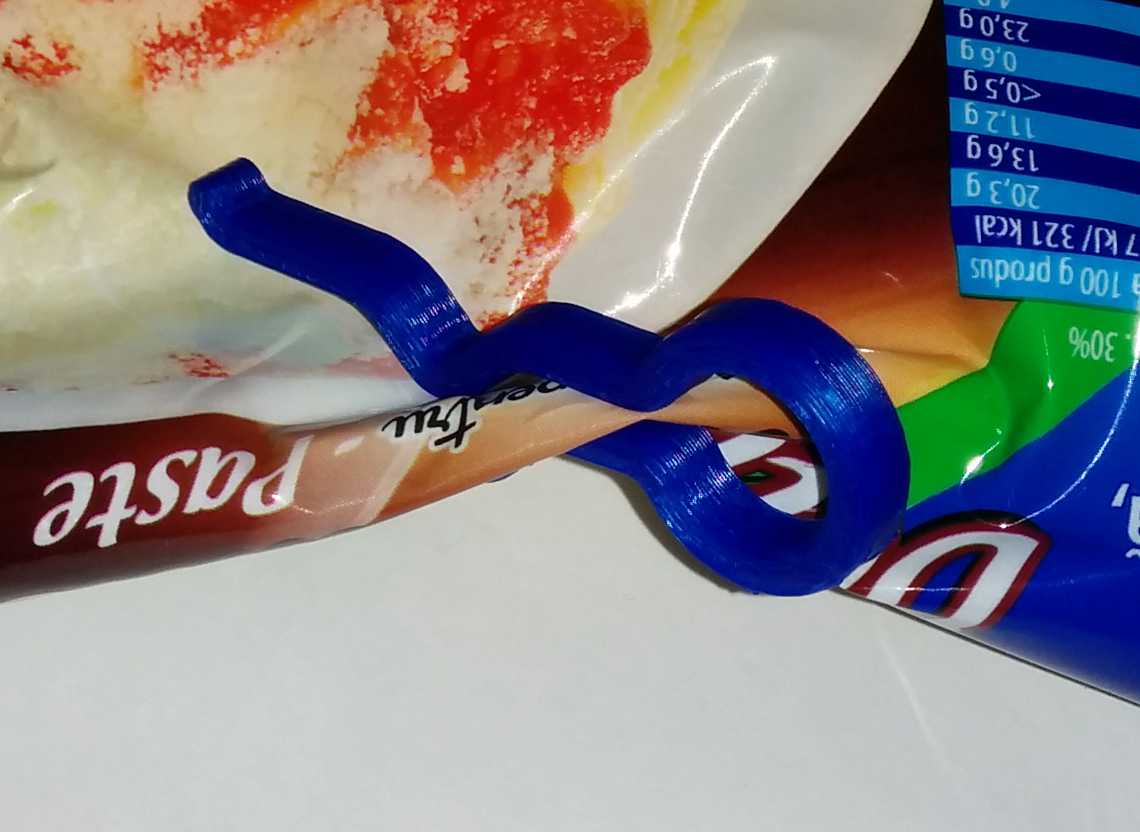 simple bag clips