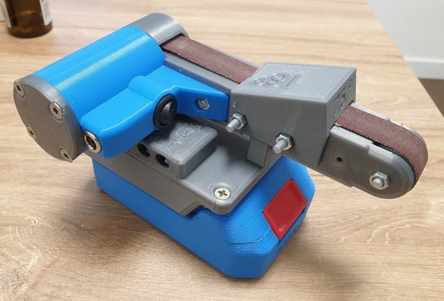 Grinder, belt sander