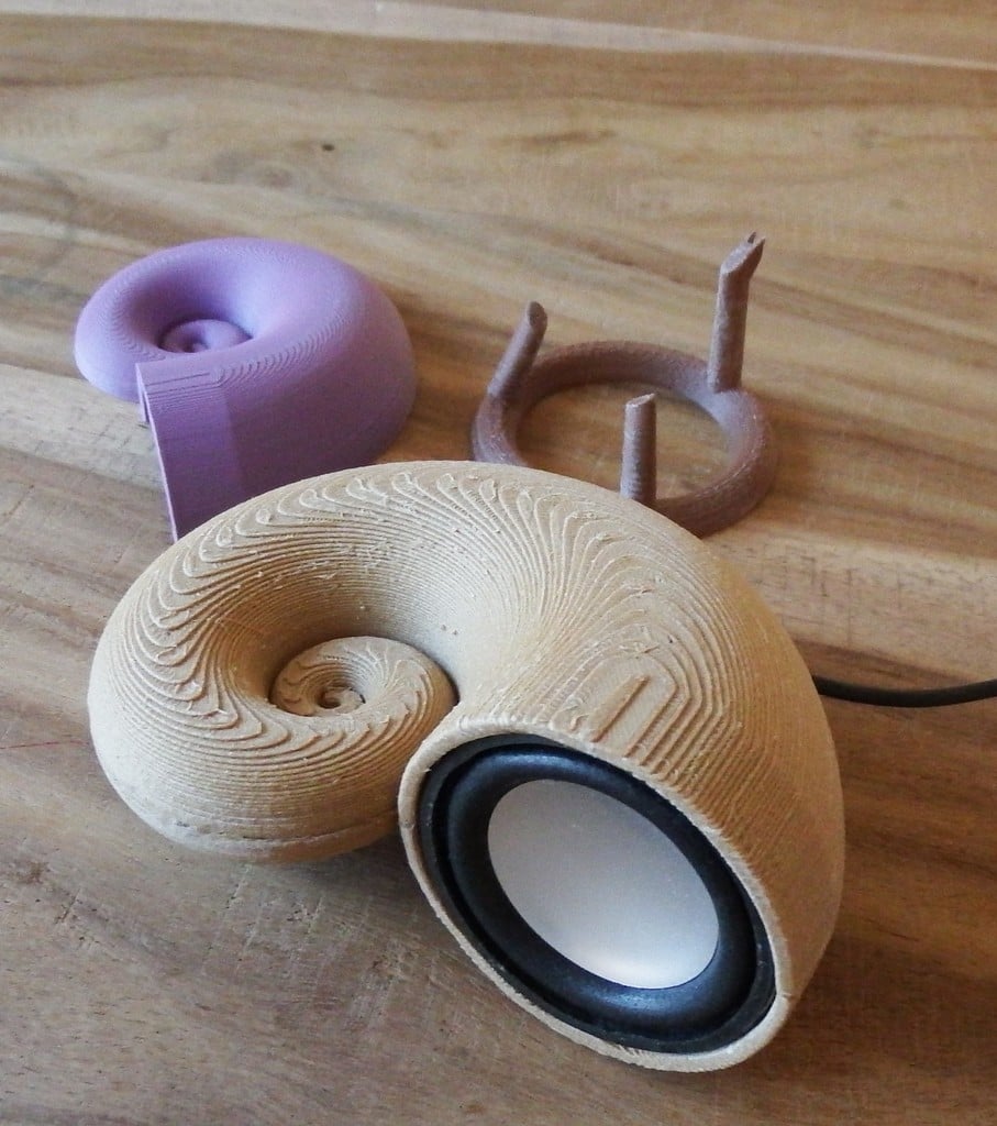 Nautilus speaker