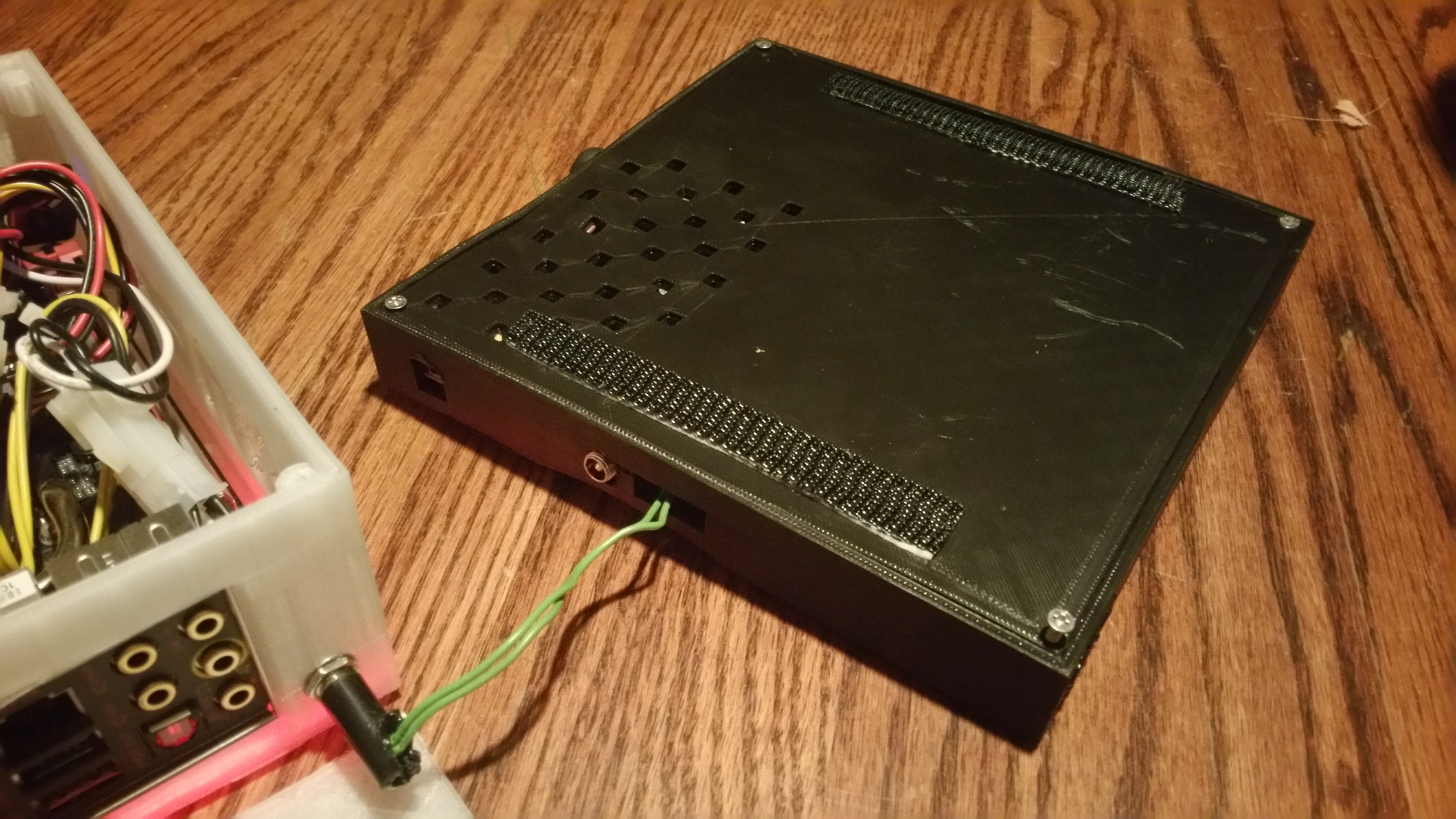 battery case for porta desktop mini-itx computer and OpenUPS