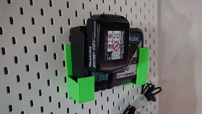Makita DC18RC - Ikea Skadis Holder | 3d print model