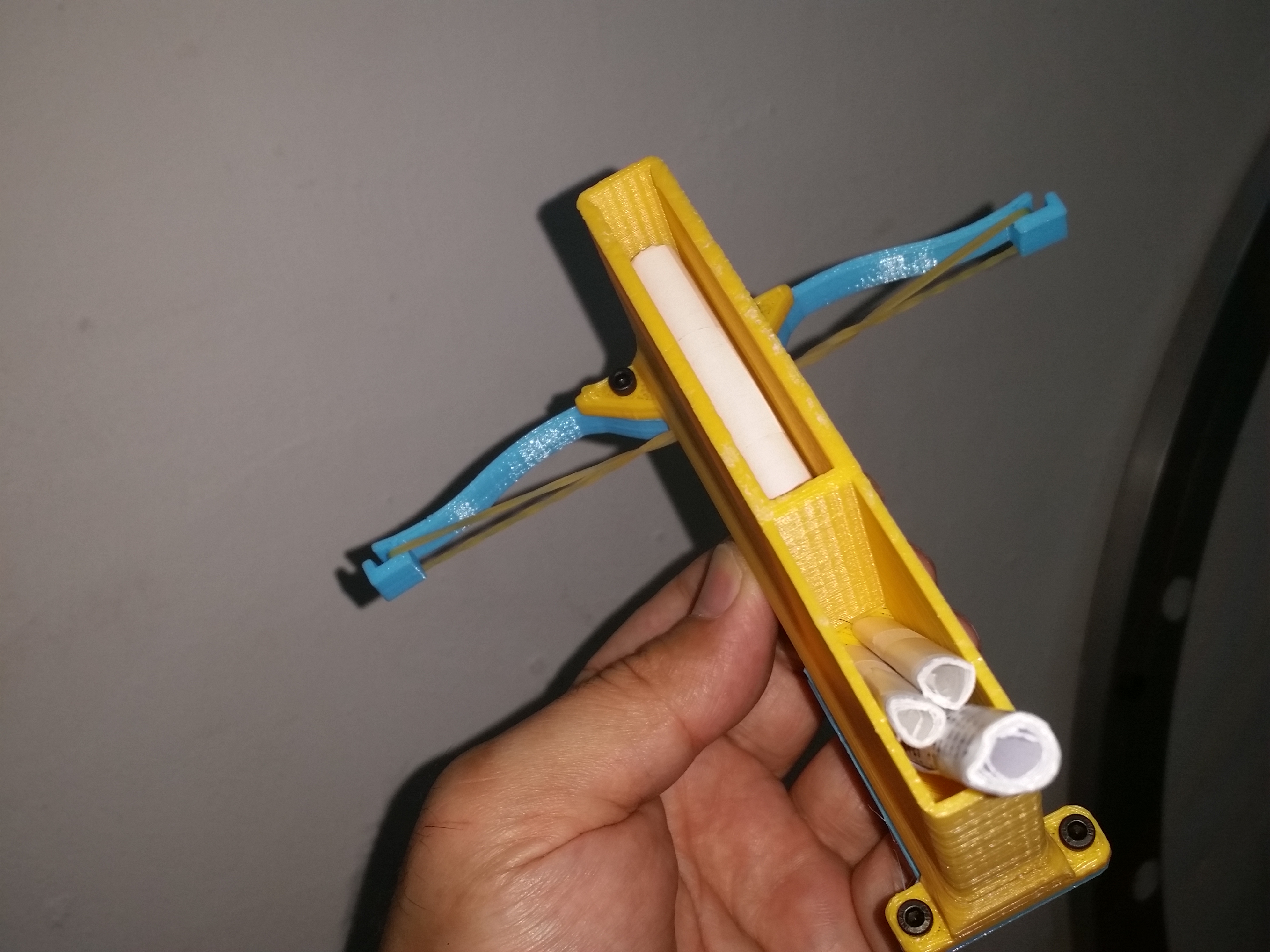 Easy one piece printable crossbow with magazine.