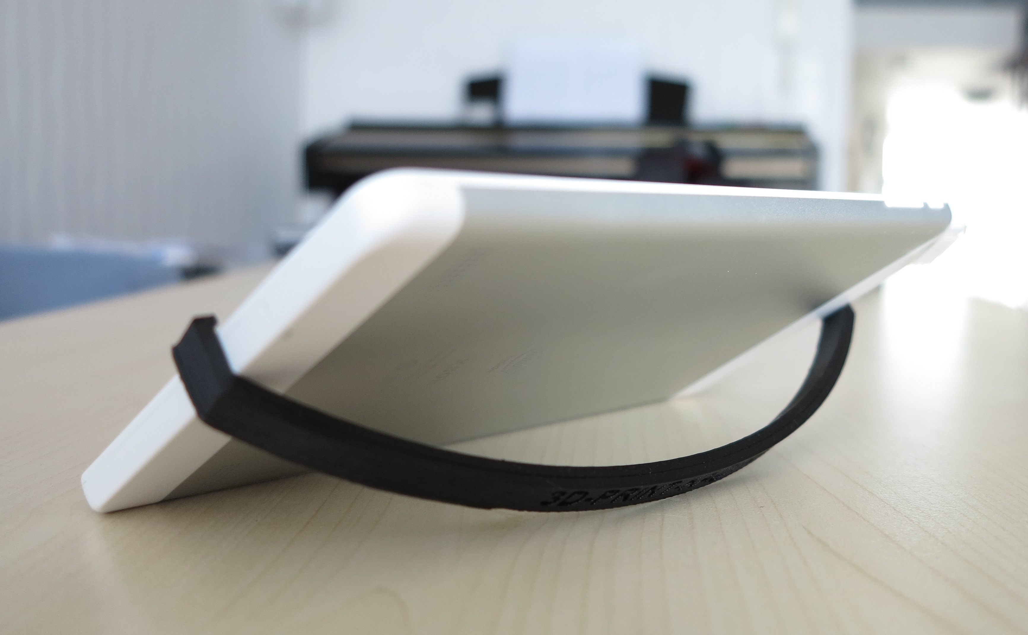 Tablet Stand Bracket Holder 8"