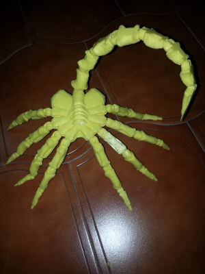Articulated face hugger | 3d print model