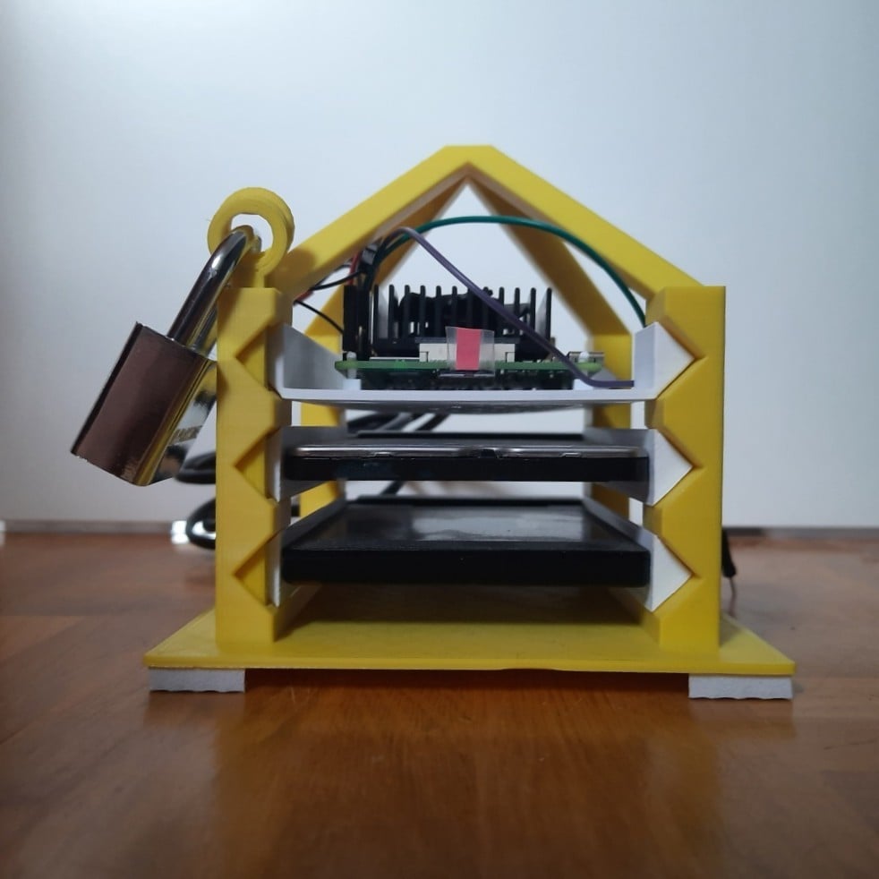 Small Size Rack for Raspberry PI, NAS, IOT, HDD, SSD and more