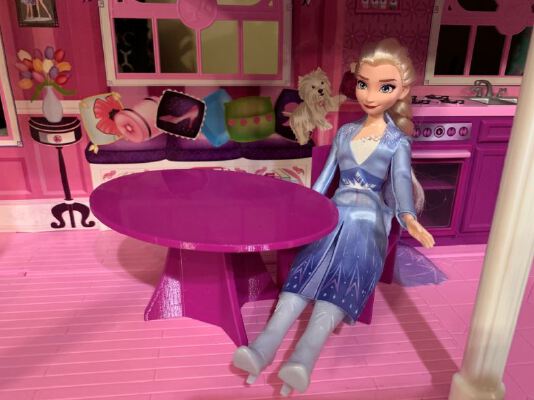 Barbie Doll House Dining Table and Chairs | 3d print model
