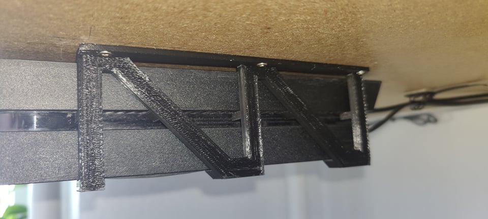 PS4 Bottom Table Mount