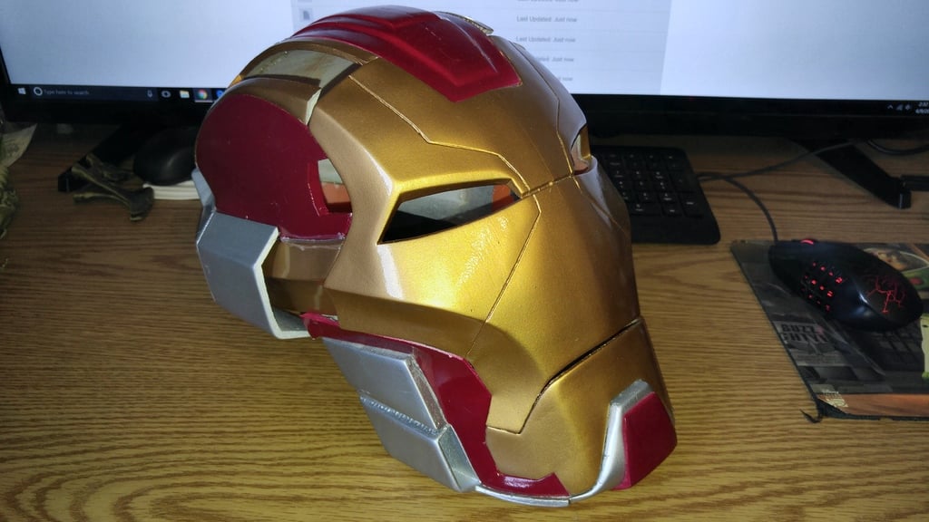 Heart Breaker Iron Man Helmet