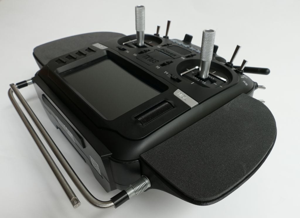 Radiomaster TX16S - hand rests