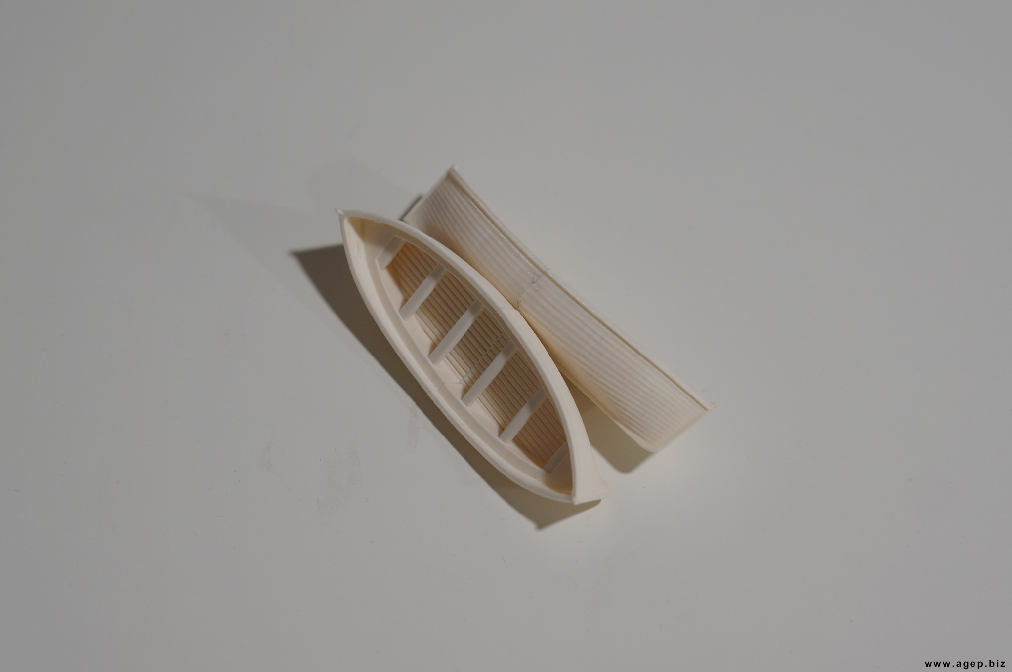 994857d8-3d0a-4e33-b54b-a6718de84904