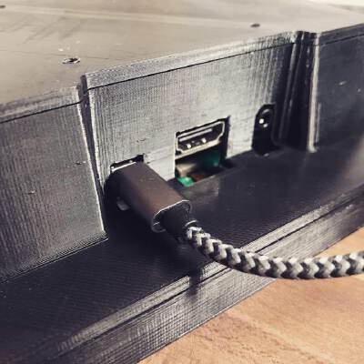 Raspberry Pi 7 inch Touchscreen Enclosure | 3d print model