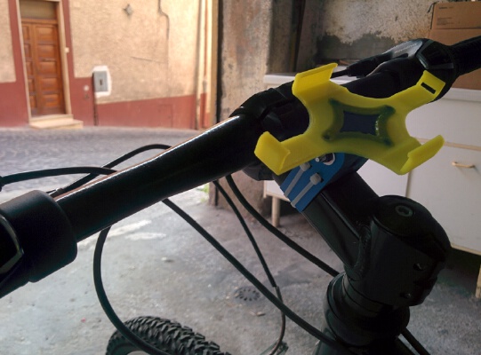 LG Nexus 5 bike holder | 3d print model