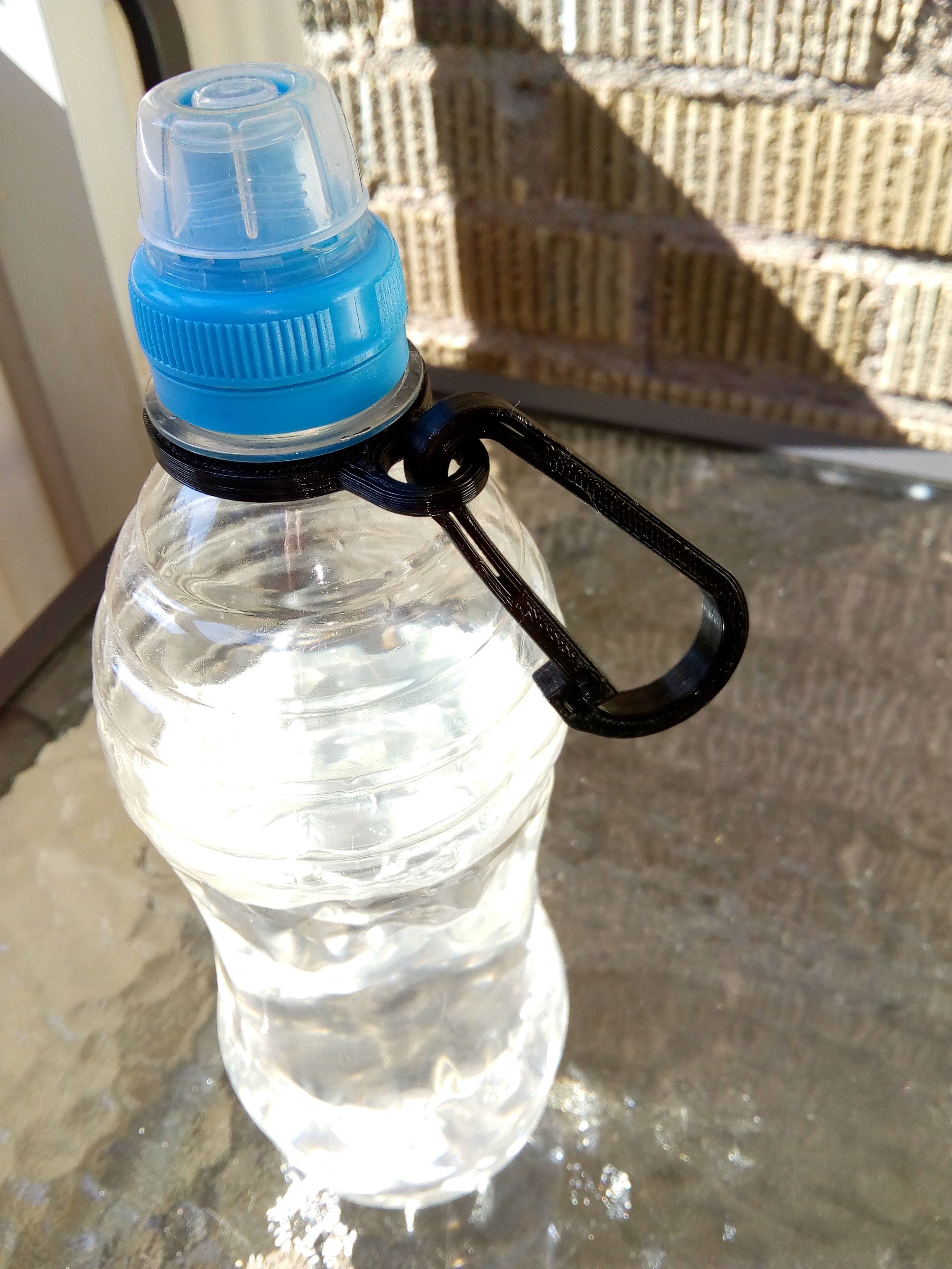Bottle Clip_Holder with Carabiner