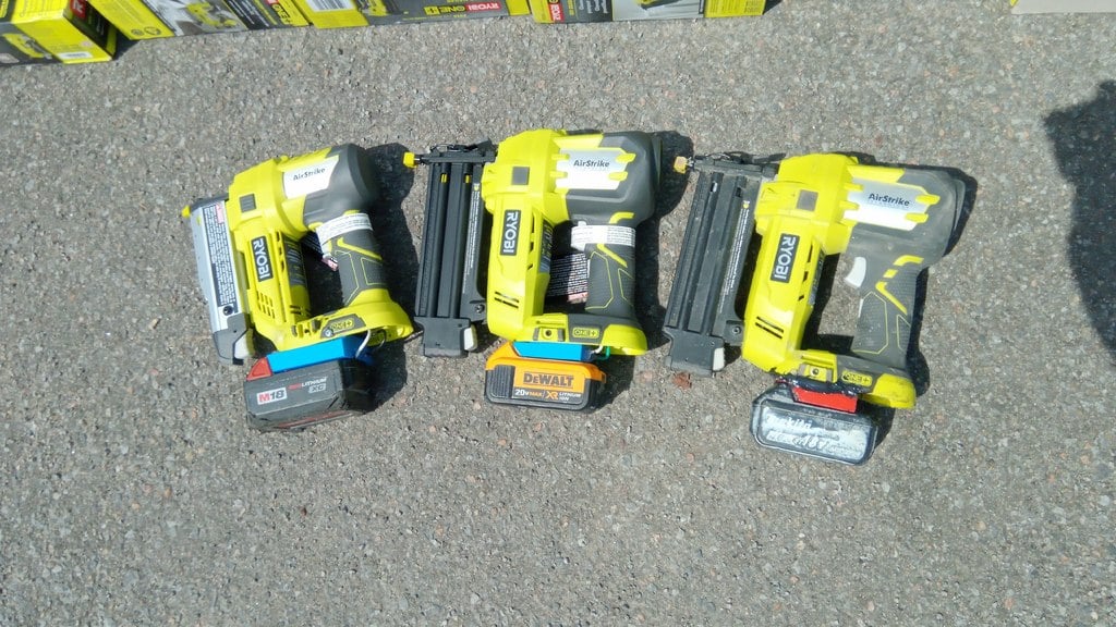 dewalt, milwaukee, makita battery adapters fits best on ryobi