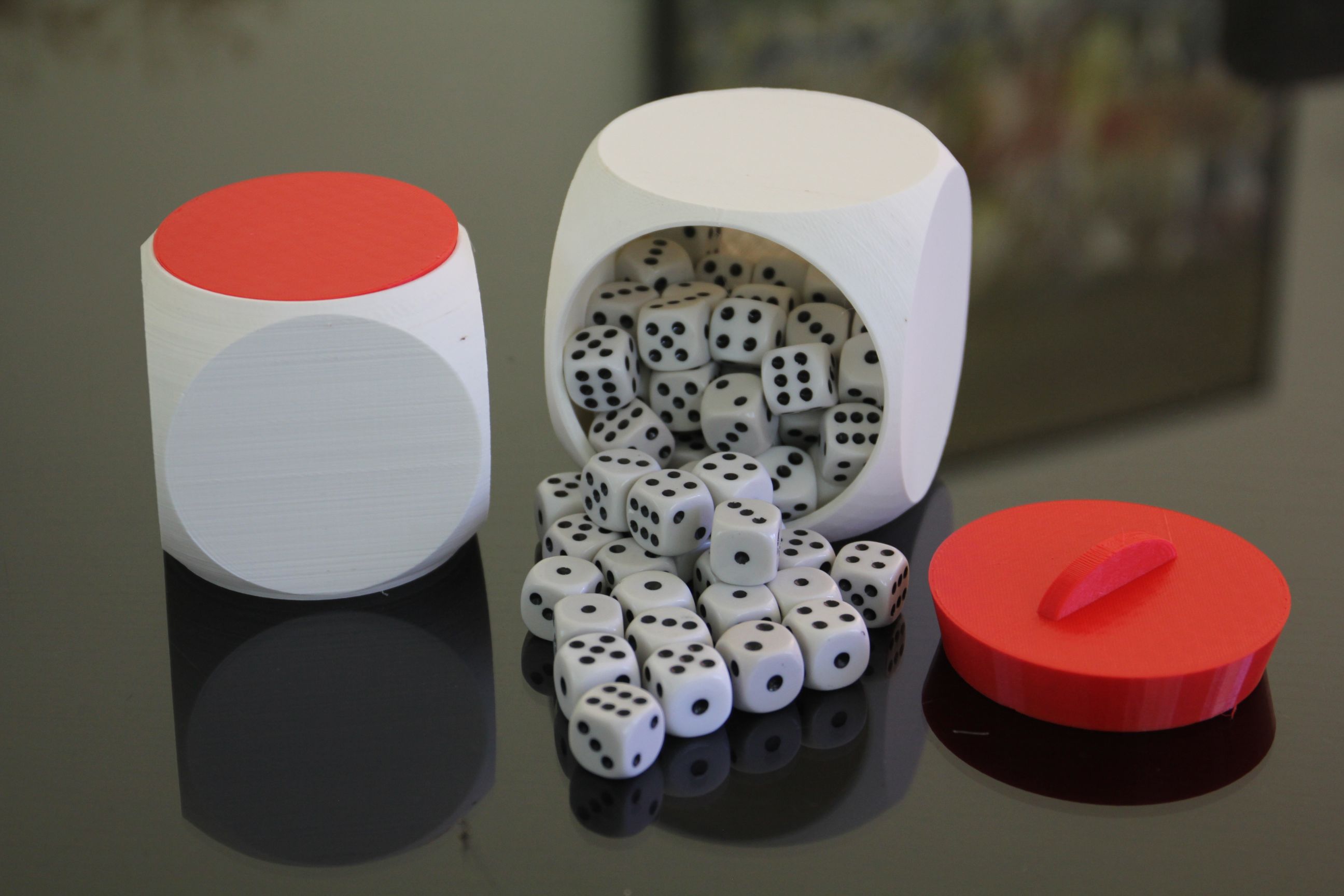 Dice Container