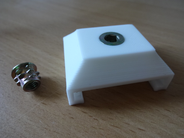 Virtual Boy tripod adaptor
