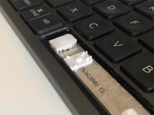 Logitech MX Keys keycap clip pad | 3d print model