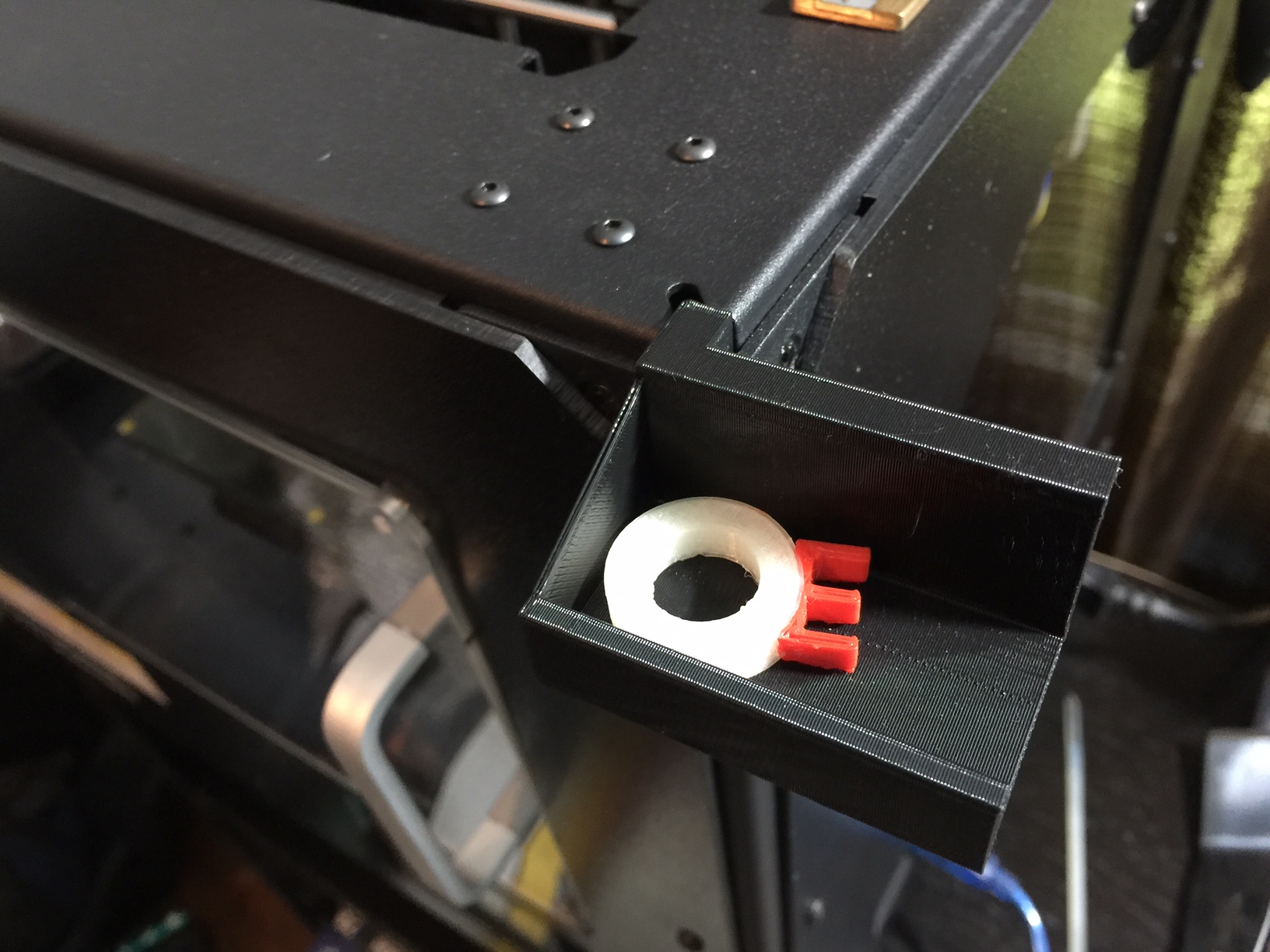 PowerSpec Ultra 3D Corner Hangers